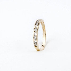 Anillo cintillo en riel oro 18k con 11 circones