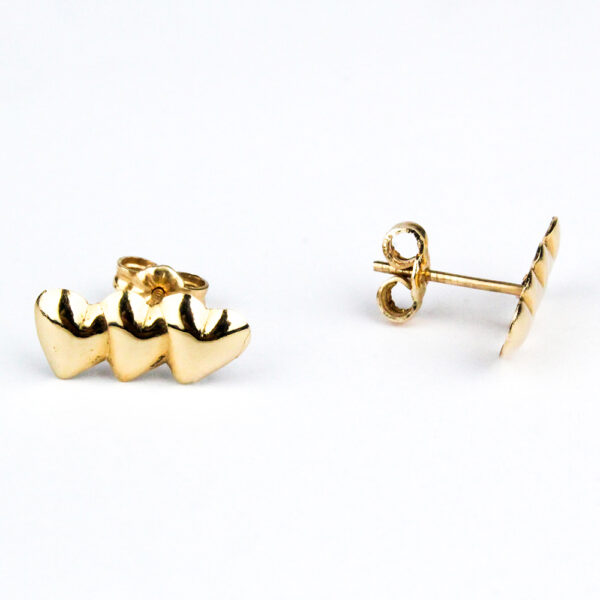 Aros de oro 18k triple corazón talla 2