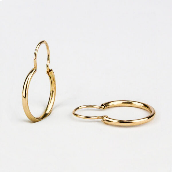 Aros argolla tubo gancho oro 18k talla 3